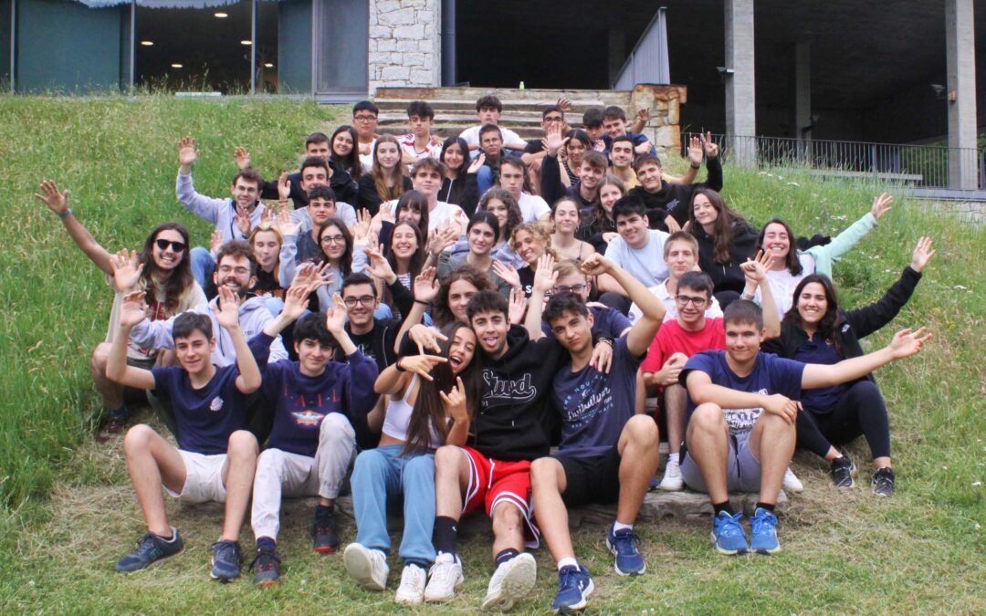 40 jóvenes disfrutan del ‘Campus Científico NewSpace’ en el Pirineo catalán